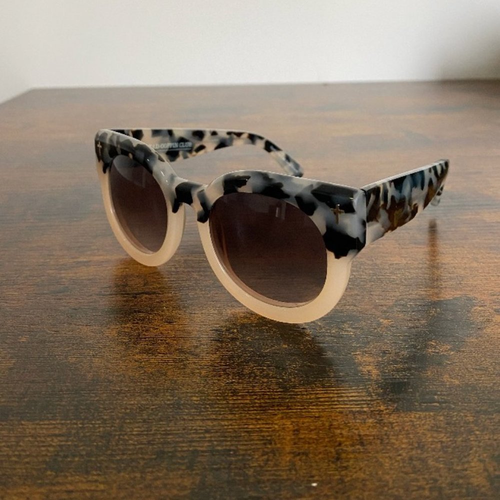 Valley Eyewear 'A Dead Coffin Club' Oversize Round Sunglasses in Pink Tort Fade
